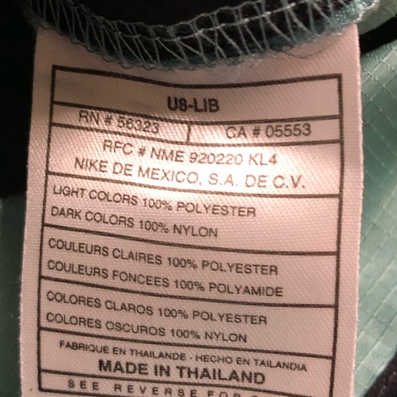 Men Hooded NIKE Pull Over Windbreaker - Picture 9 of 11